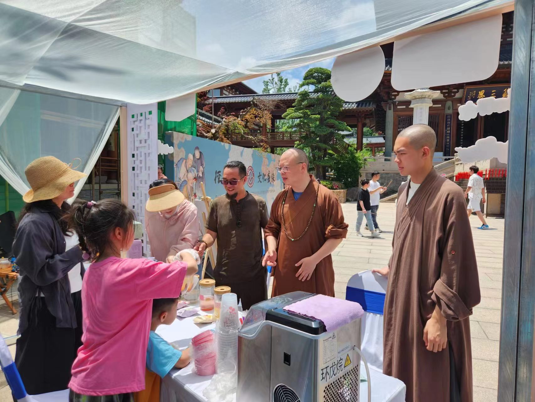 乐动（中国）“茶乐蛙”品牌参加人类非遗“径山茶宴”文化推进大会暨杭州佛教“茶宴非遗”专研班开班仪式